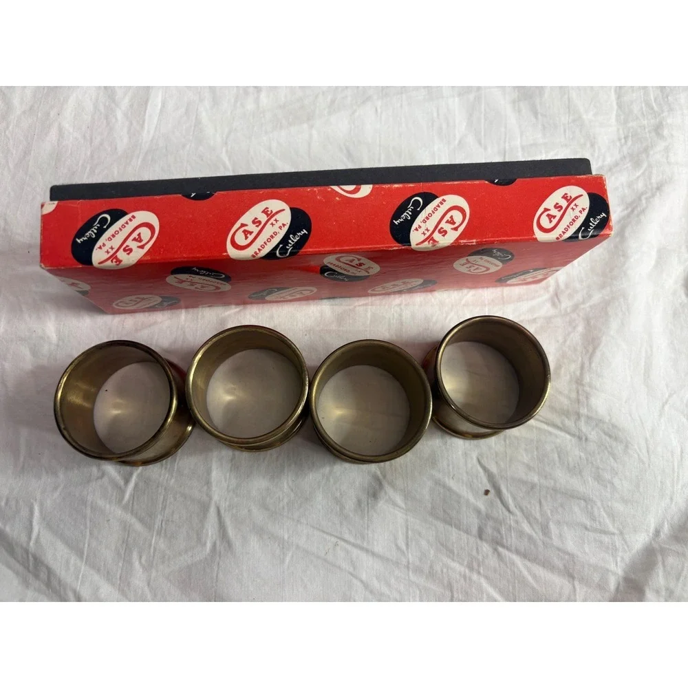 Brass Napkin Rings Set of 4 CASE Cutlery Original Box MCM Dining Home Decor